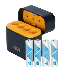 Зарядний пристрій Newell Four Channel Charger + 4 Li-ion AA Recheargable Batteries Set - 2200 mAh (NL4615) 16495 фото