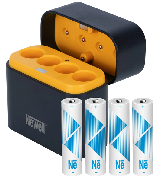 Зарядний пристрій Newell Four Channel Charger + 4 Li-ion AA Recheargable Batteries Set - 2200 mAh (NL4615) 16495 фото